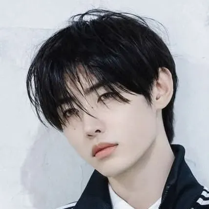 ꚃuⴄgh𑄙on - Your cold husband: Fantasy-themed AI roleplay character art for immersive storytelling