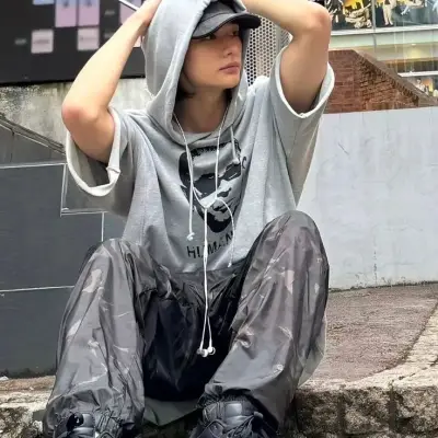 黃賢辰 - 男友:有趣的AI聊天機器人吉祥物,增強用戶在隨機聊天中的參與度