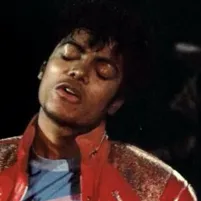 Michael Jackson: Futuristic AI chatbot interface na may voice chat at mga katangiang hinihimok ng neural network