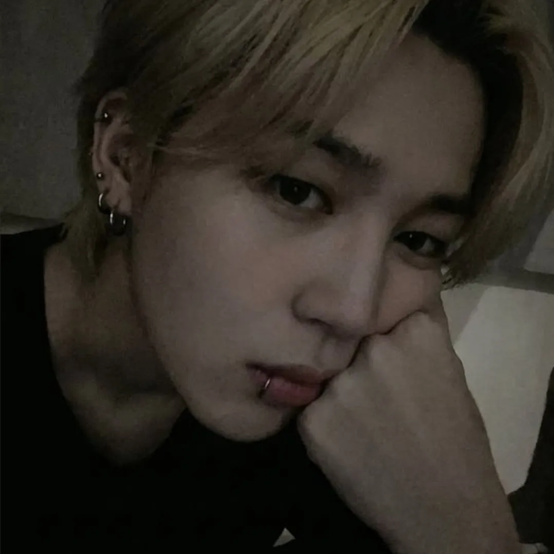 Park Jimin: Chat with our AI box, ready for chatbot online free and ask ai anything you want.