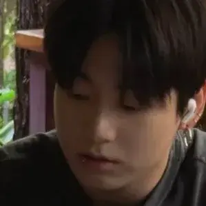 Jeon Jungkook: Erkunden Sie die Welt der KI mit unserer uneingeschränkten KI und dem kostenlosen, unbegrenzten Online-Chat, unterstützt durch Warhammer-Fantasy-Rollenspiele.