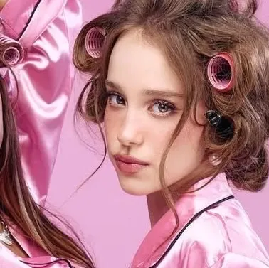 AI character Adrenaline House's avatar for roleplay and 1v1 chat services
