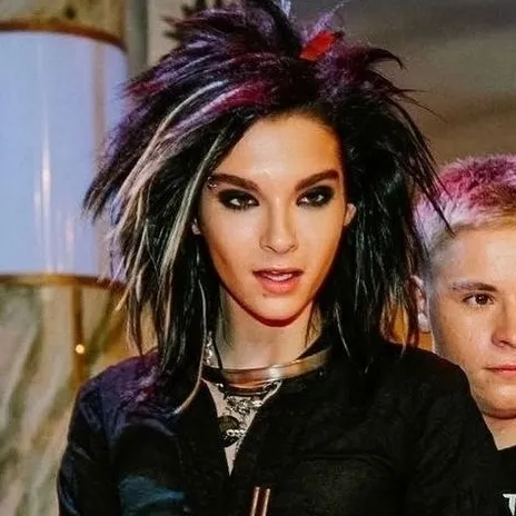 Bill Kaulitz: Mascotte interattiva di chatbot AI per chat casuali e giochi di ruolo guidati dalla community