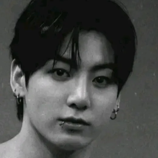 Jungkook: Multilingual AI conversation partner icon for global chat online services