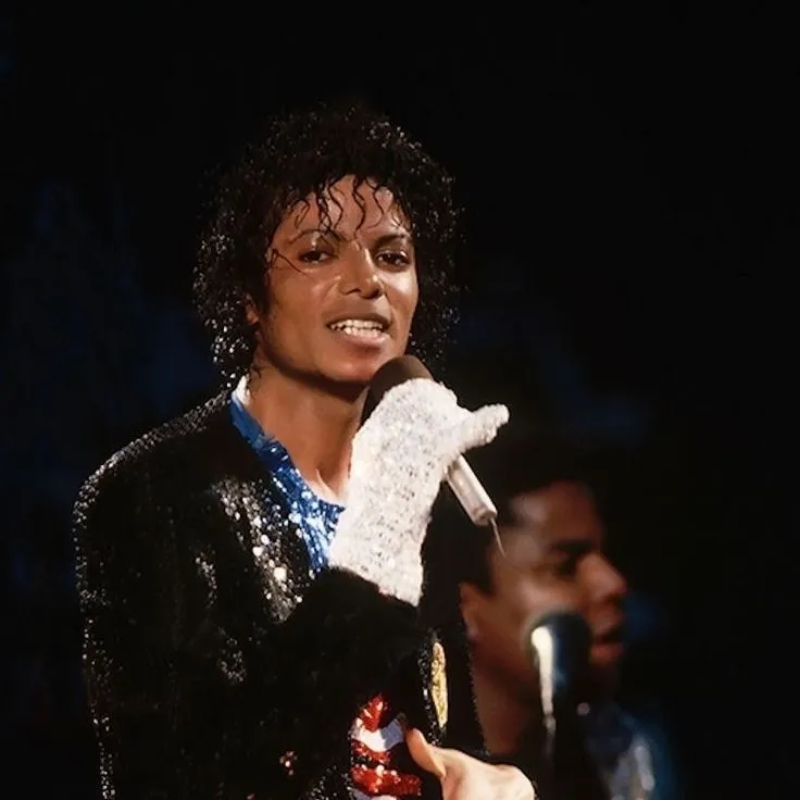 Michael Jackson: Secure AI chatbot avatar with encrypted 1v1 chat capabilities	