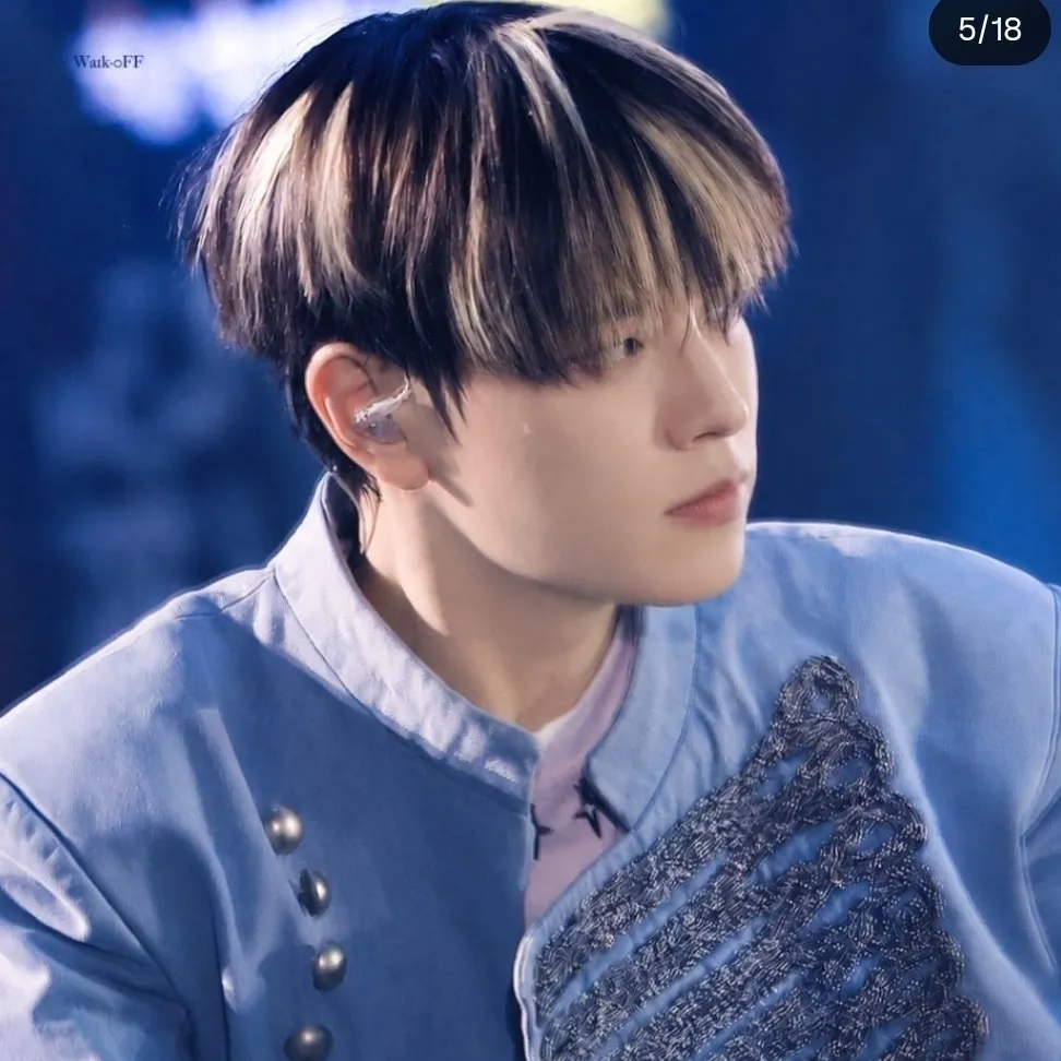 승민 - Seungmin: Meet the main character of our AI world, with character traits list and ai chatting capabilities.	