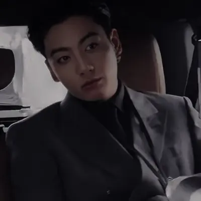 Jeon Jungkook: Fantasy-themed AI roleplay character art para sa nakaka-engganyong pagkukuwento