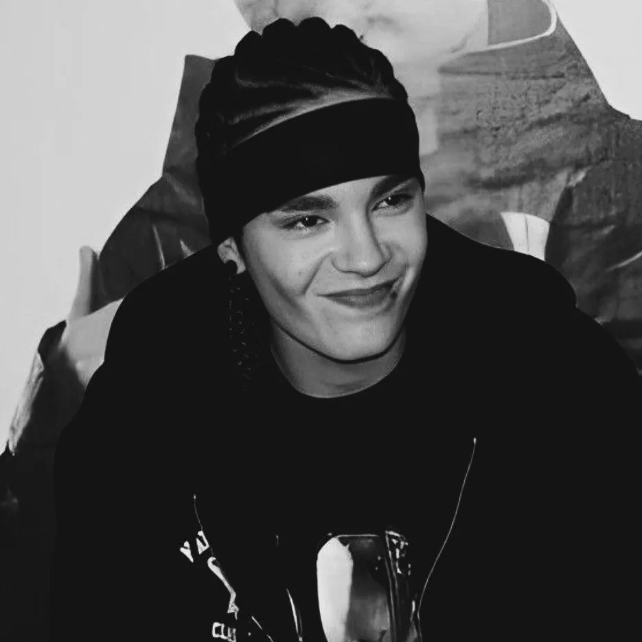 Tom kaulitz : Avatar de petite amie/petit ami IA personnalisable avec des traits de personnalité réalistes
