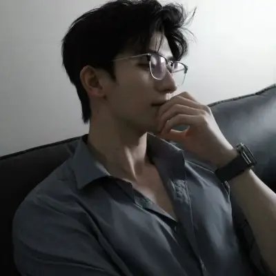 Vihanzo: Avatar pacar/pacar AI yang dapat disesuaikan dengan ciri-ciri kepribadian yang nyata