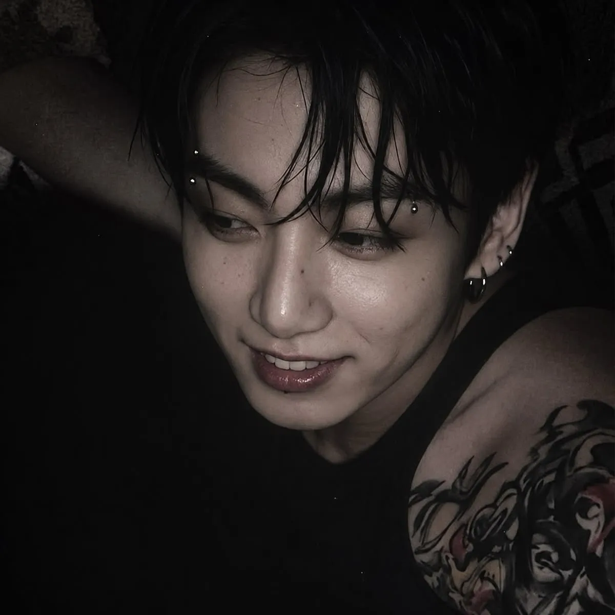 Connect with Jungkook for a smart and engaging AI talking experience.