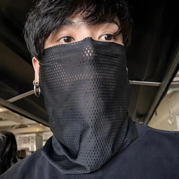 Multilingual Jungkook - Loyalty focusing on chat IA tasks, neural network core visible in background.