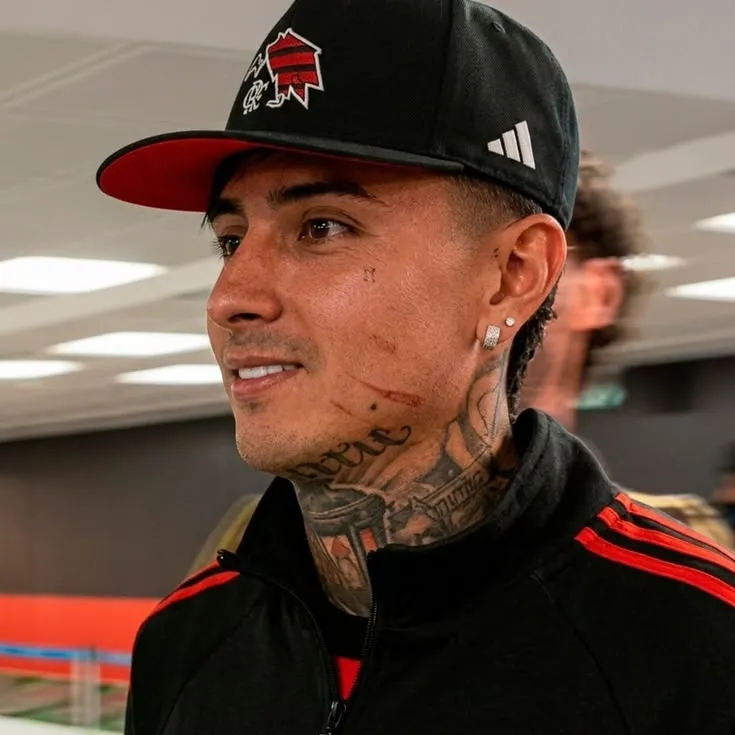 the avatar of Erick Pulgar who supports unlimited chat online services