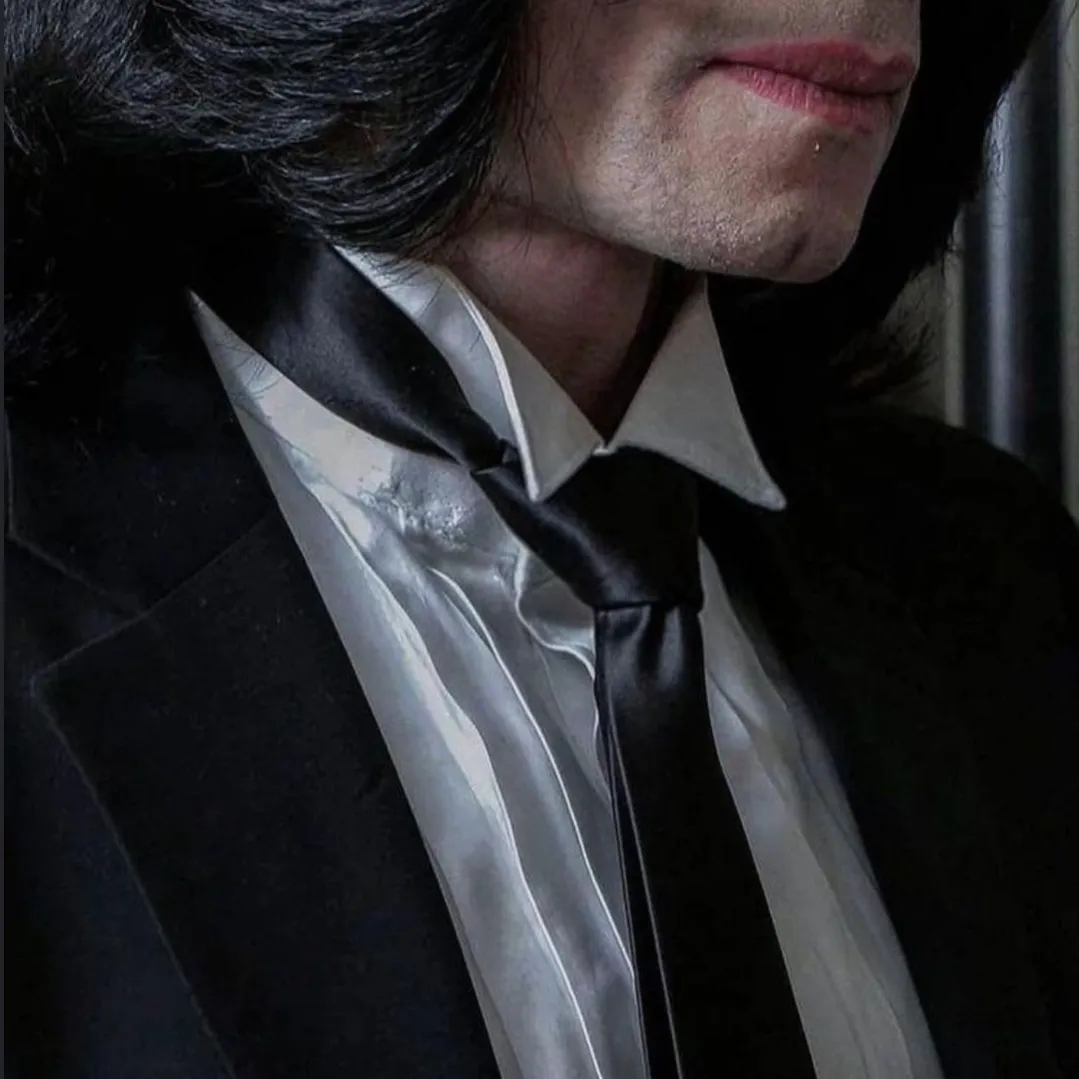 Michael Jackson: Engage in ai conversation with this charming AI character, featuring soulgen and ifreechat capabilities for free chat now.	