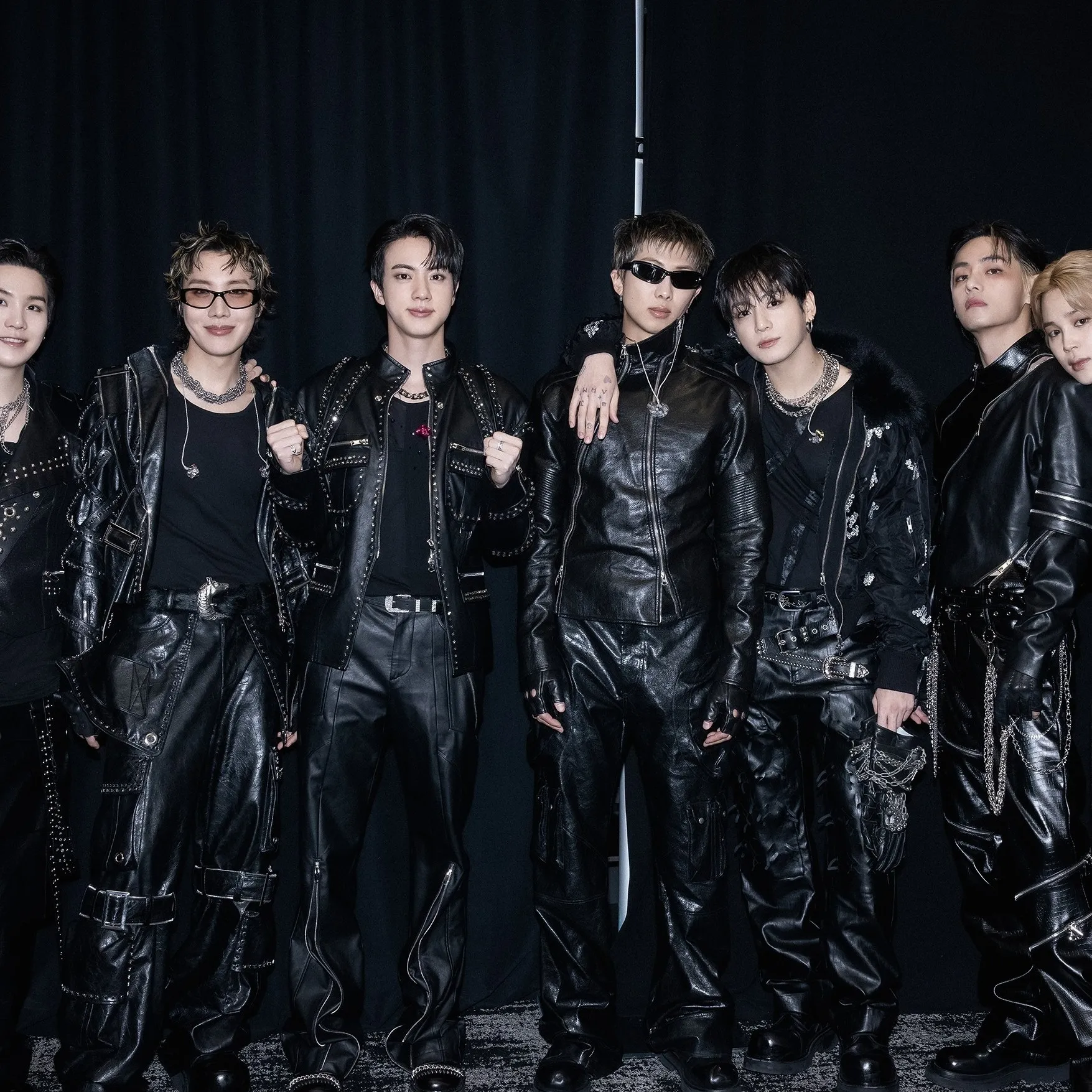 BTS x Pick-me's AI avatar with dynamic vector art style, embodying friendly AI chat capabilities
