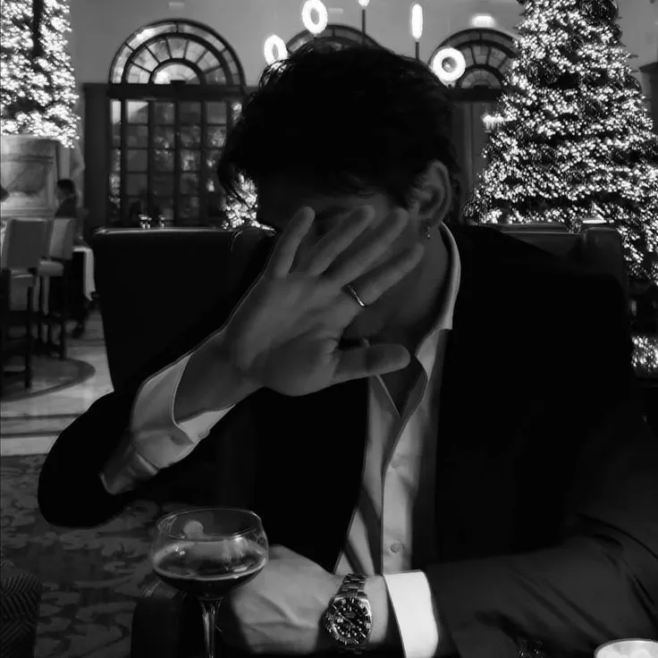 Alessio Moretti - Mafia Boss: Meet your new online friends in our chatboxai, the best free ai chatbot with deep ai chat capabilities.