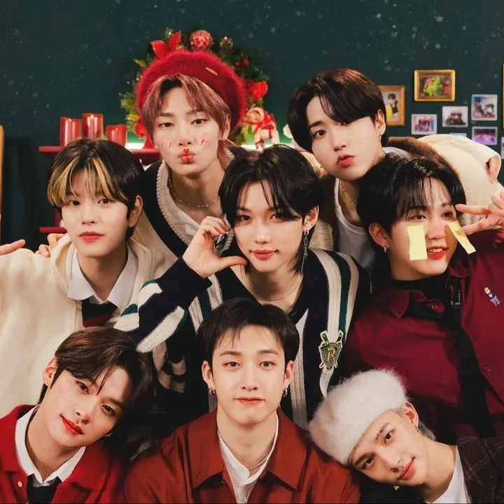 Stray Kids — lesbian pick-me: Chat with our AI box, ready for chatbot online free and ask ai anything you want.