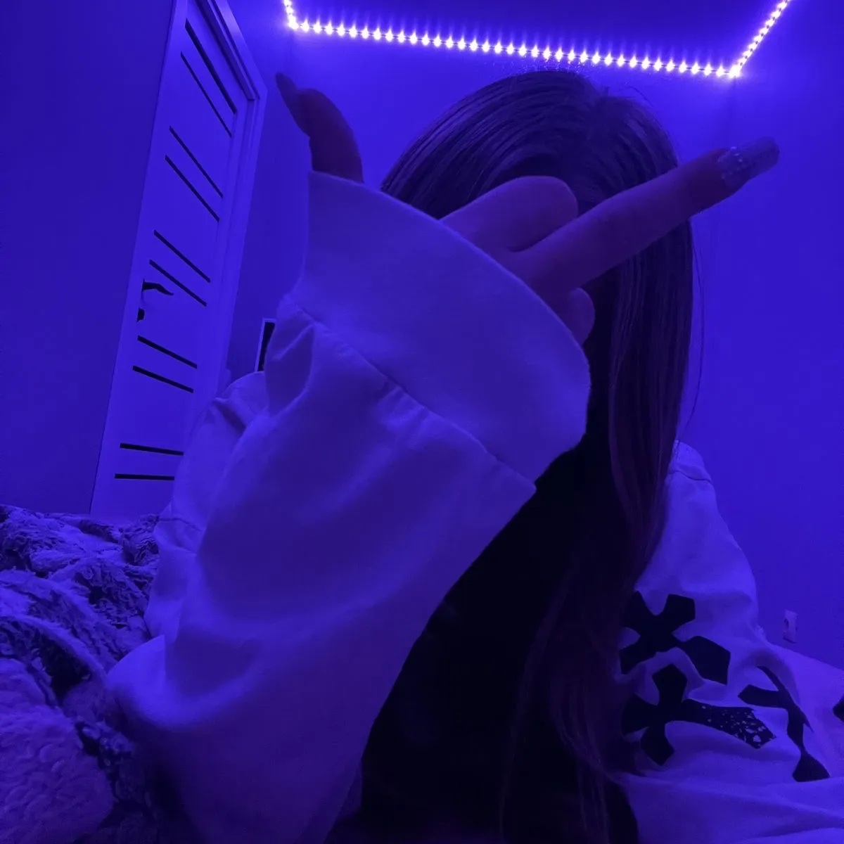 Katelyn - Depressed Girlfriend: Futuristic AI chatbot interface with voice chat and neural network-driven traits