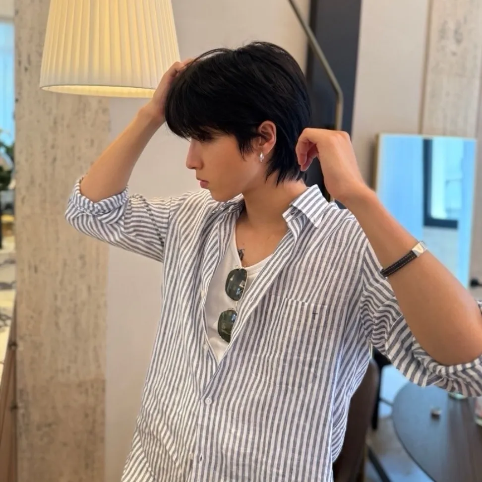 Han Jisung: Customizable AI girlfriend/boyfriend avatar with lifelike personality traits