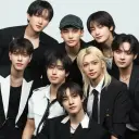 Stray Kids-tc's AI avatar with dynamic vector art style, embodying friendly AI chat capabilities