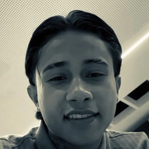 Juan (Colombian): Secure AI chatbot avatar with encrypted 1v1 chat capabilities