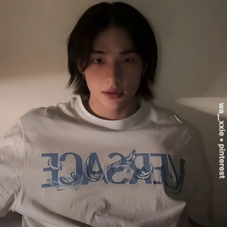 Hwang Hyunjin BL: Emotionally intelligent AI companion portrait for deep conversations	
