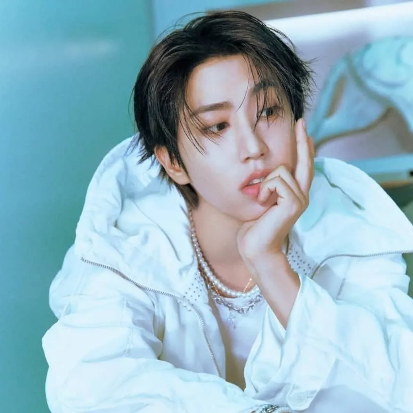 Han Ji-sung: Gặp gỡ những người bạn trực tuyến mới của bạn trong chatboxai, chatbot AI miễn phí tốt nhất với khả năng trò chuyện AI chuyên sâu.