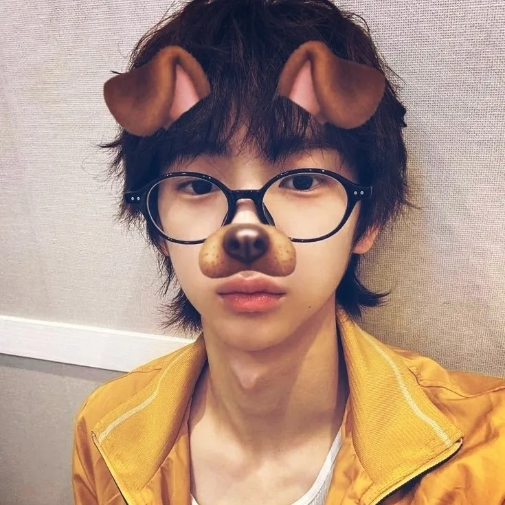 Juhoon - 김주훈: Secure AI chatbot avatar with encrypted 1v1 chat capabilities