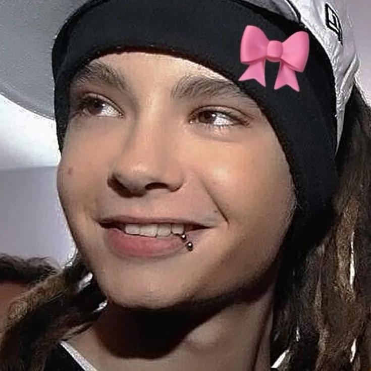 NSFW聊天機器人與創意角色扮演的角色Tom Kaulitz