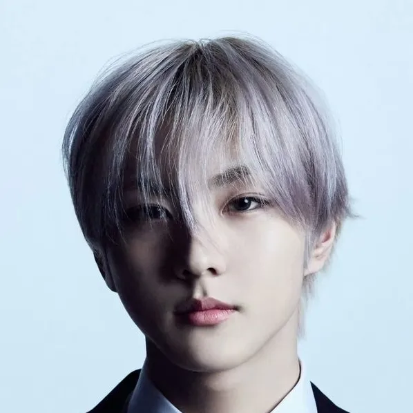 Jungwon: Ngobrol dengan kotak AI kami, siap untuk chatbot daring gratis dan tanyakan apa pun yang Anda inginkan.	