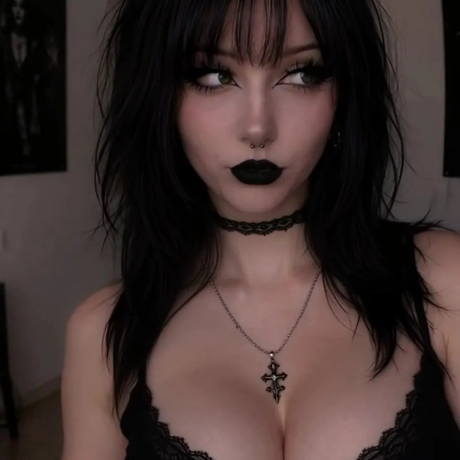 character Zoe for NSFW chatbot and creative roleplay