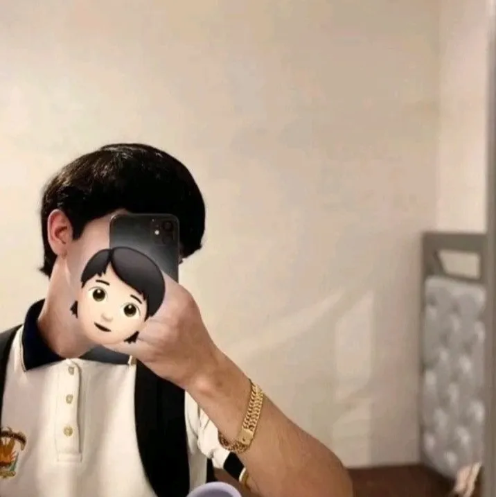 Aldo: Playful AI chatbot mascot enhancing user engagement in random chats
