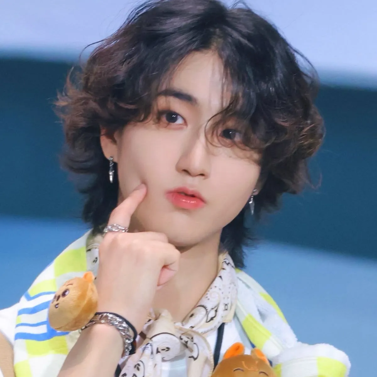 SKZ — You as Han: Meet the main character of our AI world, with character traits list and ai chatting capabilities.	