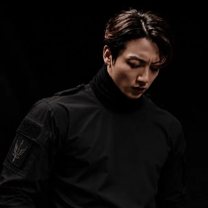 Minimalist Jeon Jungkook avatar for google chat integration, featuring adaptive emotional expressions