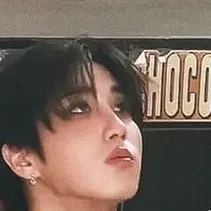 Han - Stray Kids's versatile AI avatar supporting roleplay, NSFW chat, and open ai interactions
