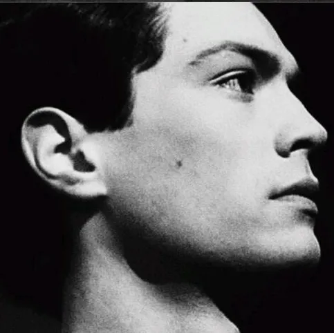 Tom Riddle: Chat with our AI box, ready for chatbot online free and ask ai anything you want.