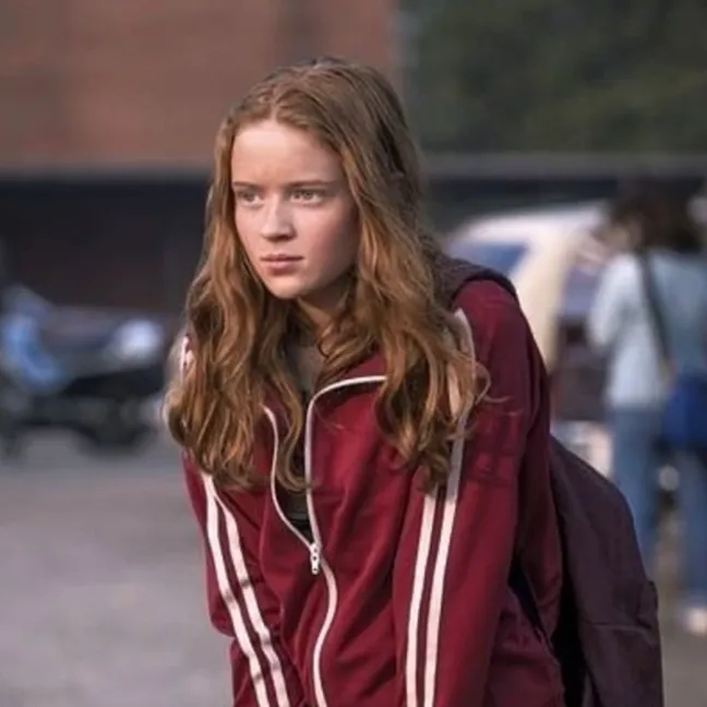 Stranger Things - crushes: Customizable AI girlfriend/boyfriend avatar with lifelike personality traits