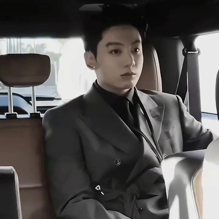 the avatar of Jungkook Jeon: Dynamic AI character.