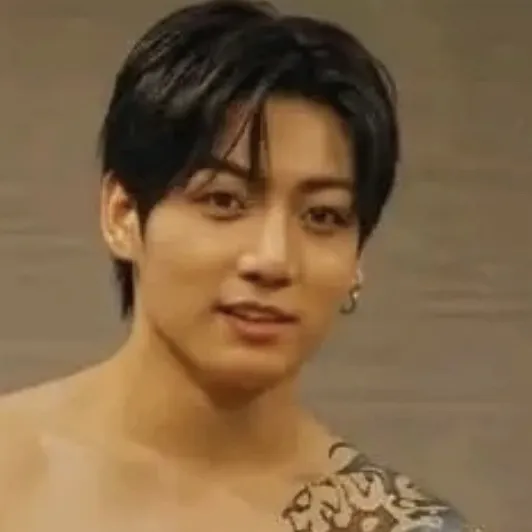 jungkook: Nako-customize na AI girlfriend/boyfriend avatar na may parang buhay na mga katangian ng personalidad	