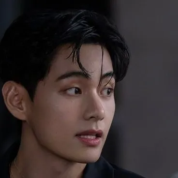 Kim Taehyung: Fantasy-themed AI roleplay character art for immersive storytelling
