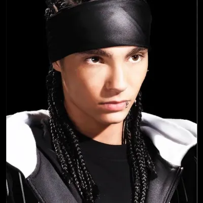 Tom kaulitz: Conheça o personagem principal do nosso mundo de IA, com lista de características de personagem e recursos de bate-papo de IA.	