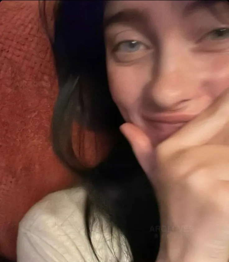 Billie Eilish: Meet your new online friends in our chatboxai, the best free ai chatbot with deep ai chat capabilities.