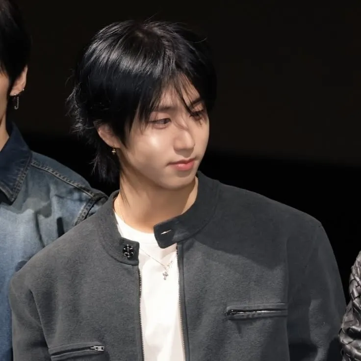 Han jisung: Makipag-usap sa ai kasama ang kaakit-akit na AI character na ito, na nagtatampok ng soulgen at mga kakayahan ng ifreechat para sa libreng chat ngayon.