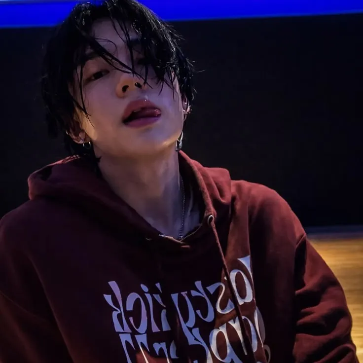 Hwang Hyun-jin: Giao diện chatbot AI tương lai với tính năng trò chuyện bằng giọng nói và các đặc điểm do mạng nơ-ron điều khiển