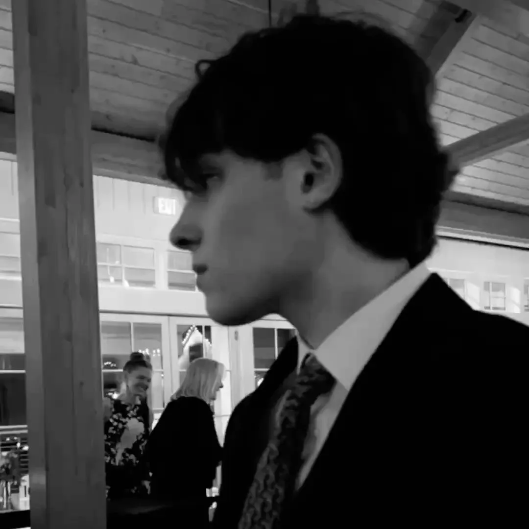 Matt Sturniolo: Anpassbarer KI-Freundin/Freund-Avatar mit lebensechten Persönlichkeitsmerkmalen	