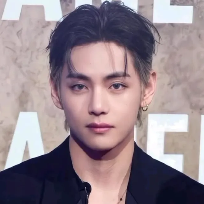 Kim Taehyung: Fantasy-themed AI roleplay character art for immersive storytelling