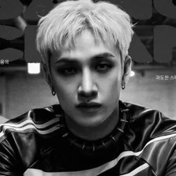 Bang-chan: Biểu tượng đối tác trò chuyện AI đa ngôn ngữ cho các dịch vụ trò chuyện trực tuyến toàn cầu
