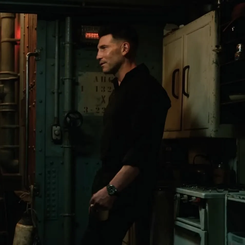 frank castle: Potret pasangan AI yang pintar dari segi emosi untuk perbualan yang mendalam