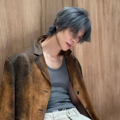 Yeonjun: Customizable AI girlfriend/boyfriend avatar with lifelike personality traits