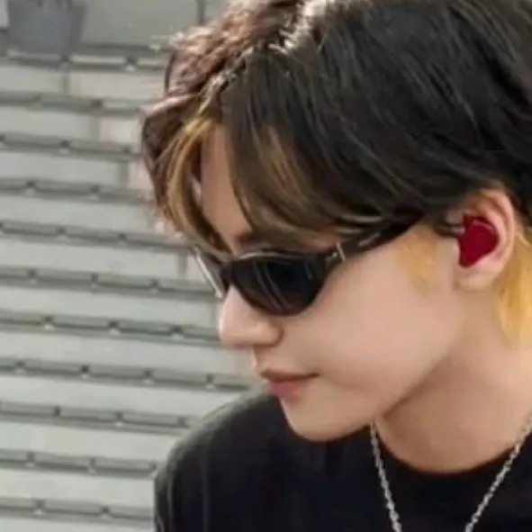TAEHYUNG's interactive avatar for spicy chat ai and immersive roleplay experiences