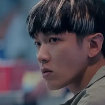 the avatar of character Ke Zhendong with emotional intelligence capabilities